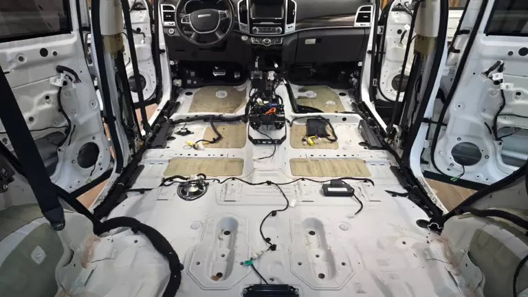Шумоизоляция пола Haval H9-1