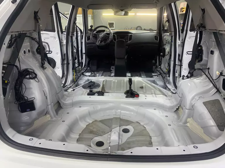 Шумоизоляция багажника Hyundai Creta-1