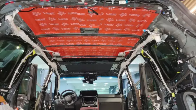 Шумоизоляция крыши Lexus LX 600-2
