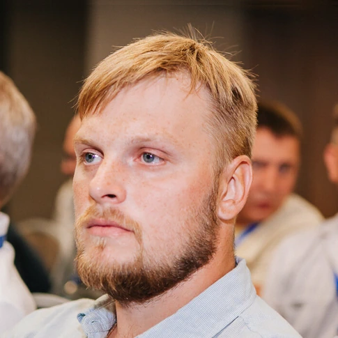Медведев Виталий