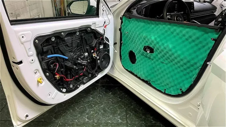 Шумоизоляция двери Hyunda Elantra 2020-4