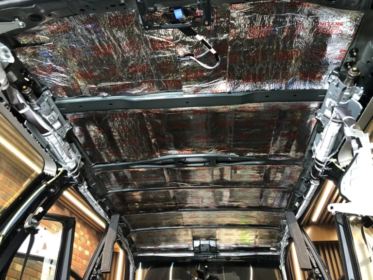 Шумоизоляция крыши 3 Toyota Land Cruiser Prado 2021
