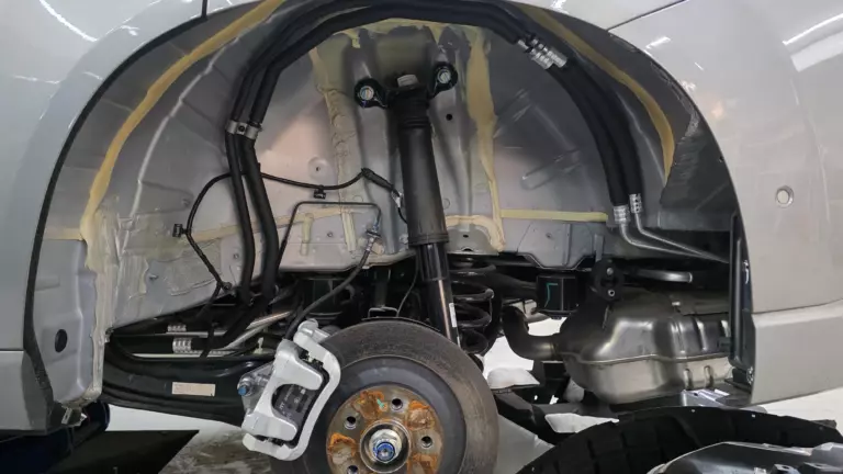 Шумоизоляция арок Exeed VX-1